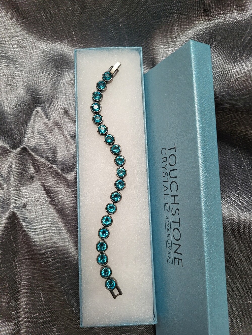 Touchstone Crystal by Swarovski Ice Bracelet Vintage Indicolite 4389BF